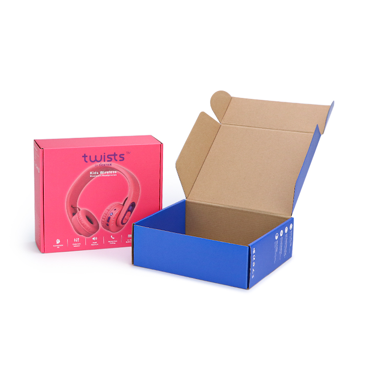 headphones airplane boxes