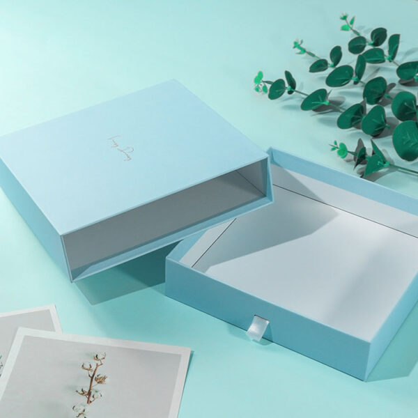 light blue drawer packaging box