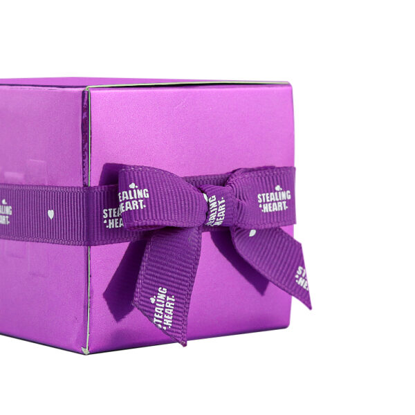 perfume cosmetic packaging box with ribbon